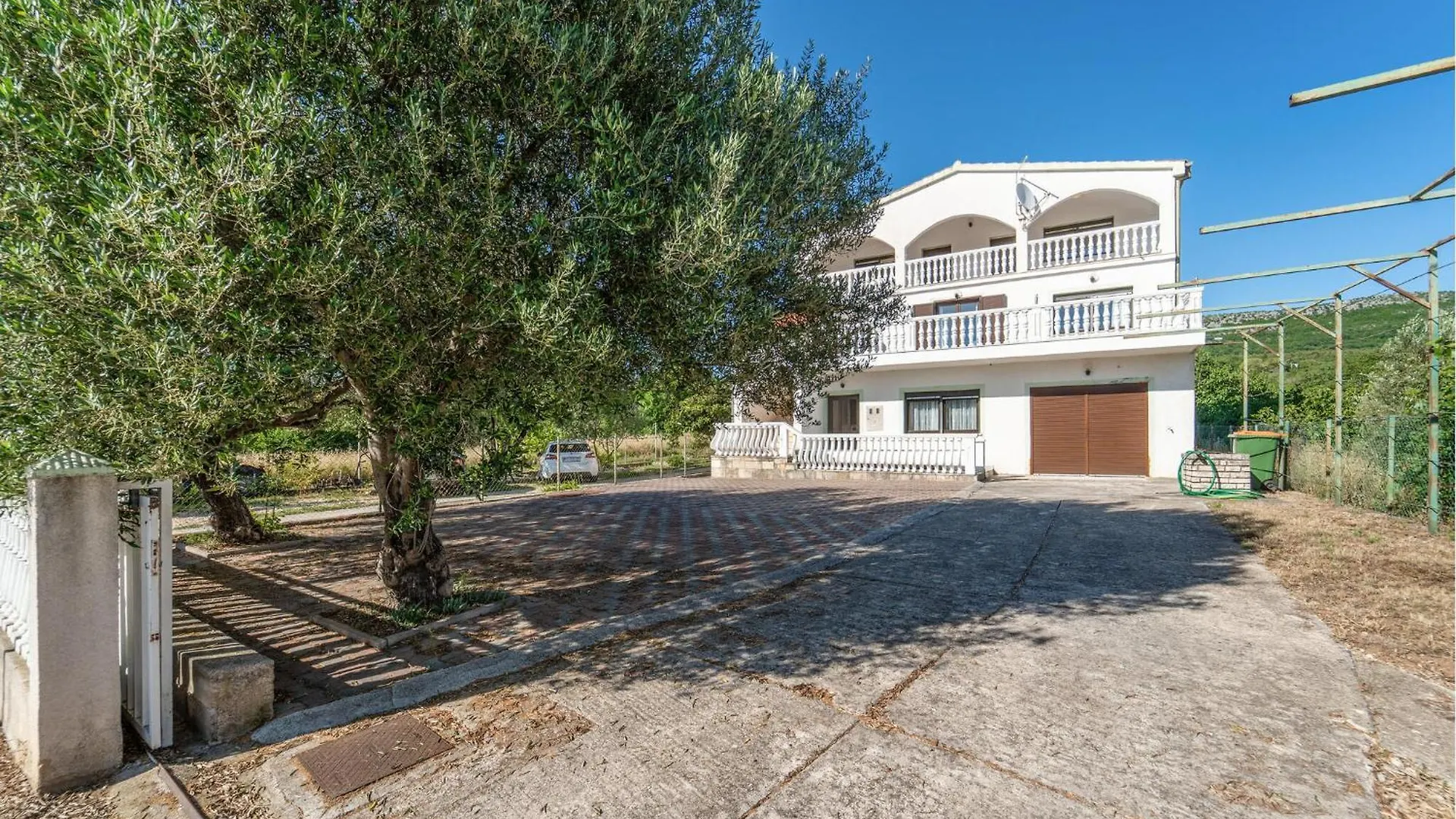 Stunning Apartment In Krusevo With House Sea View Croatia